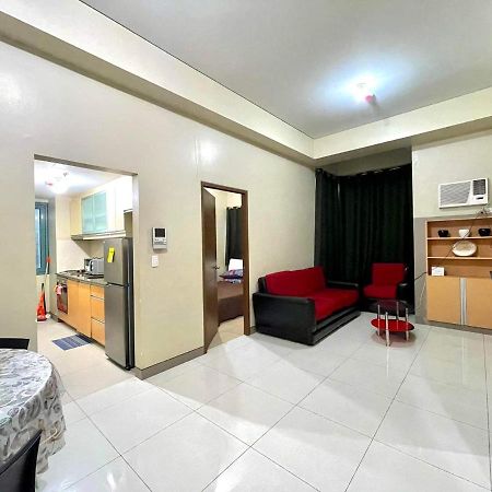 Lovely 2 Bed Room Condo Infront Of Naia Terminal 3 Manila Exterior foto